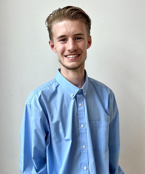 portrait of chase chapman